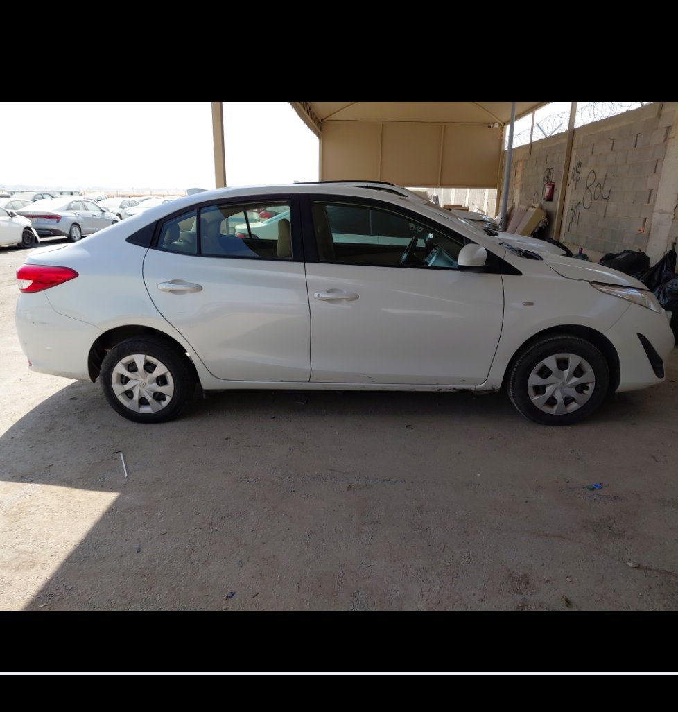 Toyota Yaris Y FLT 2020 image