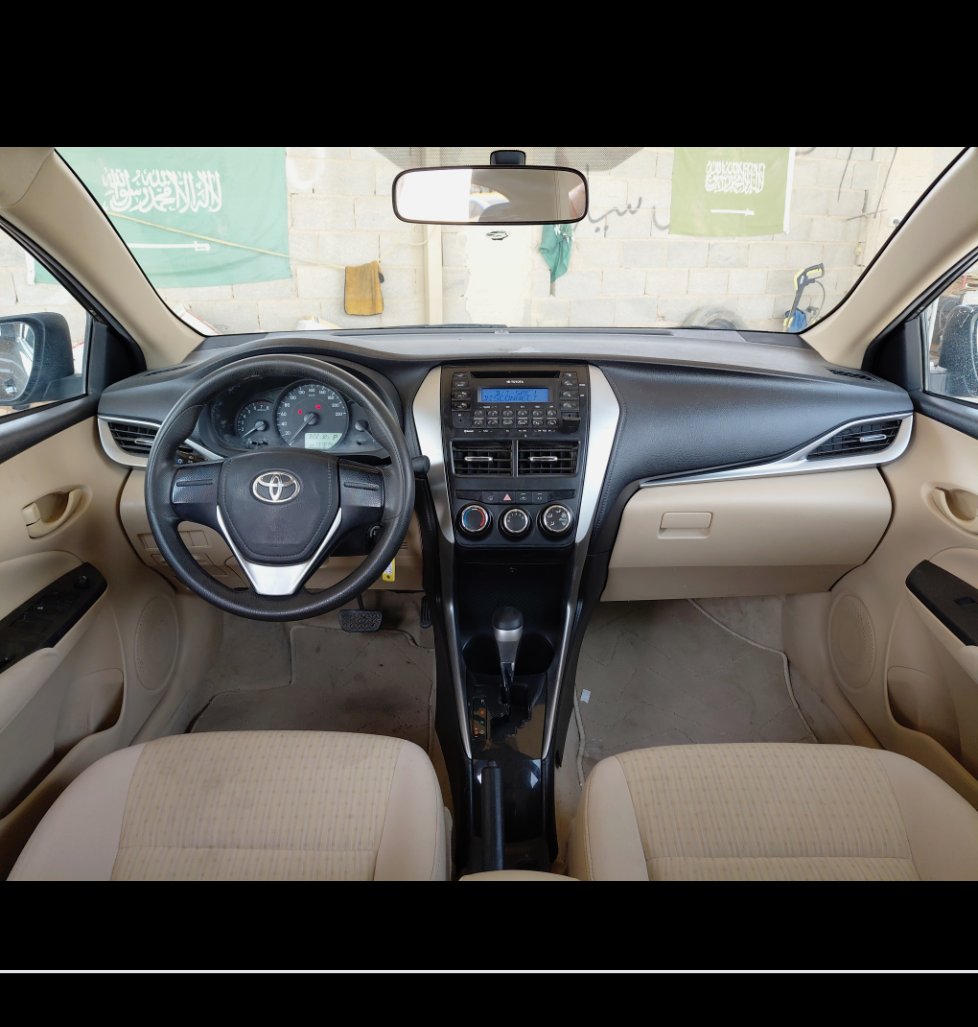 Toyota Yaris Y FLT  2020 image