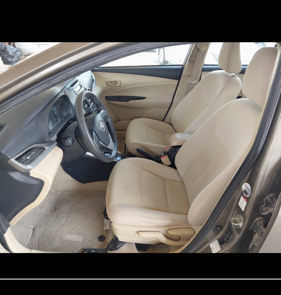 Toyota Yaris Y FLT  2020 image