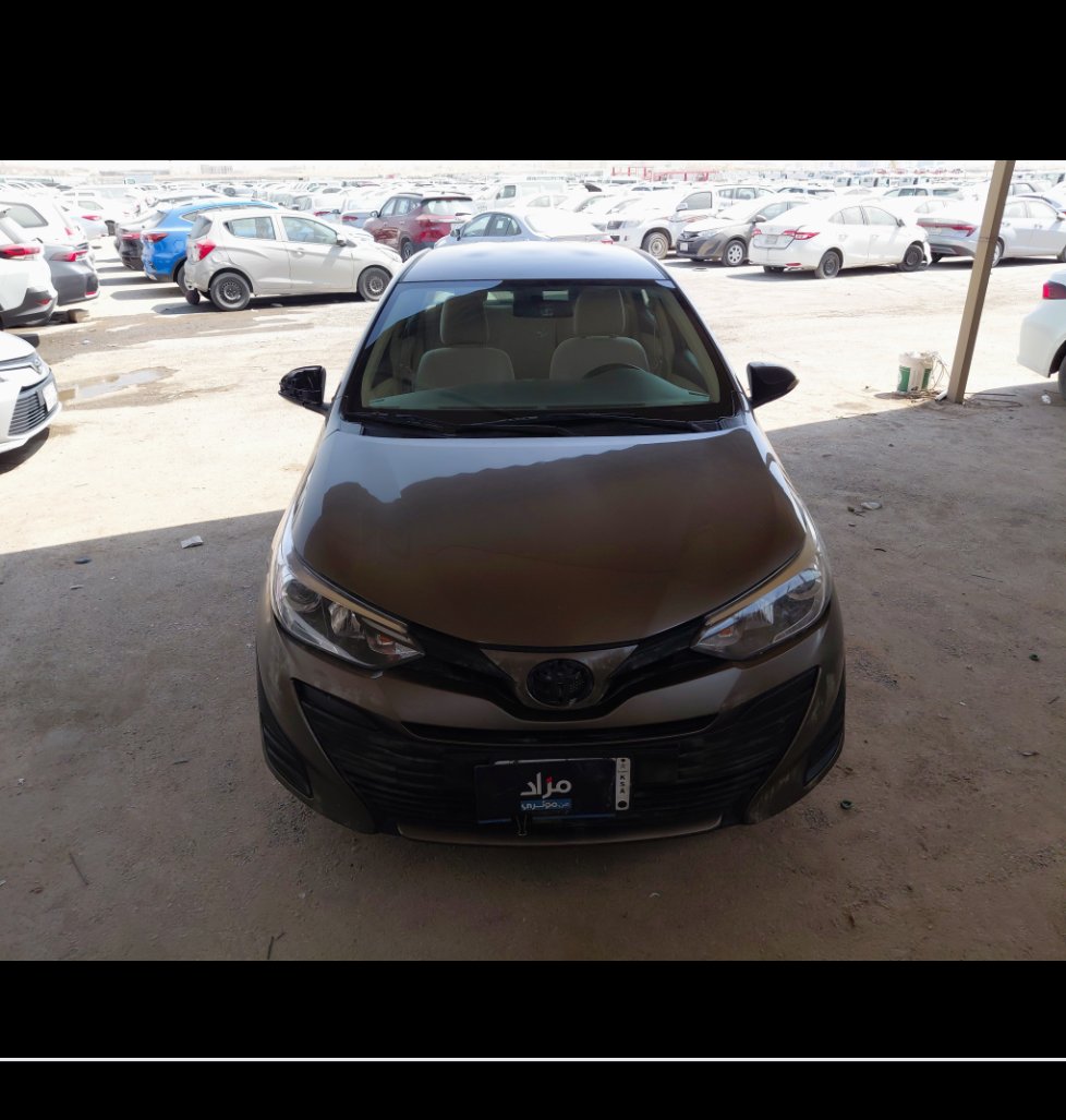 Toyota Yaris Y FLT  2020