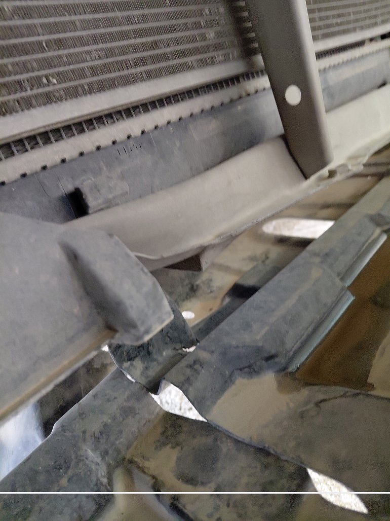 Toyota Yaris Y FLT  2020 image