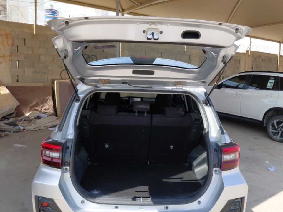 Toyota RAIZE XLE 2024 image