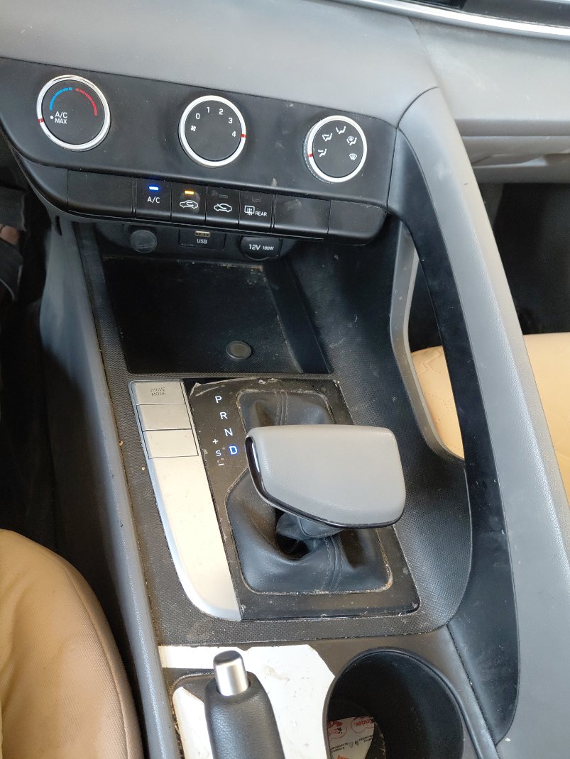 هيونداي إلنترا سمارت 2021 image