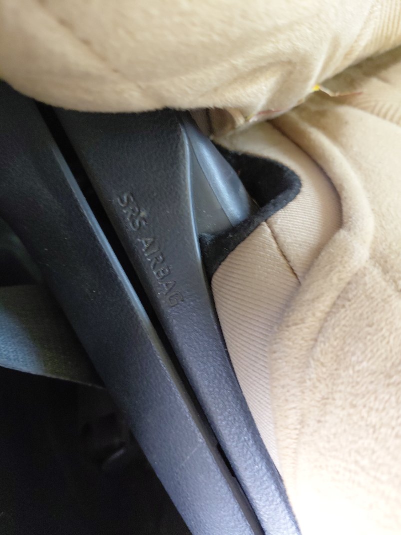 Toyota RAV4 XLE  2022 image