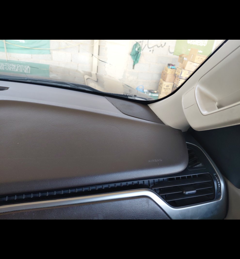 Chevrolet  Suburban STD Sports Utility 2020 image