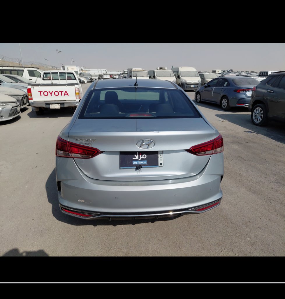 هيونداي أكسنت GL 2022 image