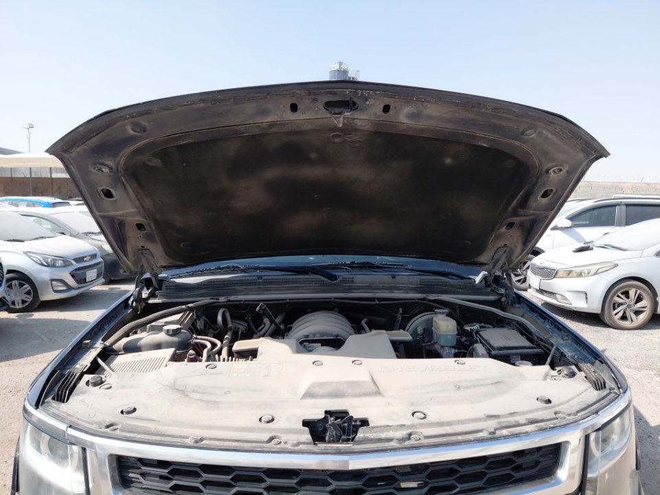 Chevrolet  Suburban STD Sports Utility 2020 image