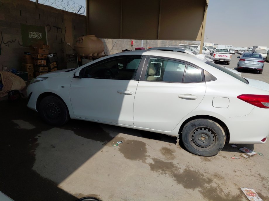 Toyota Yaris Y FLT  2020 image