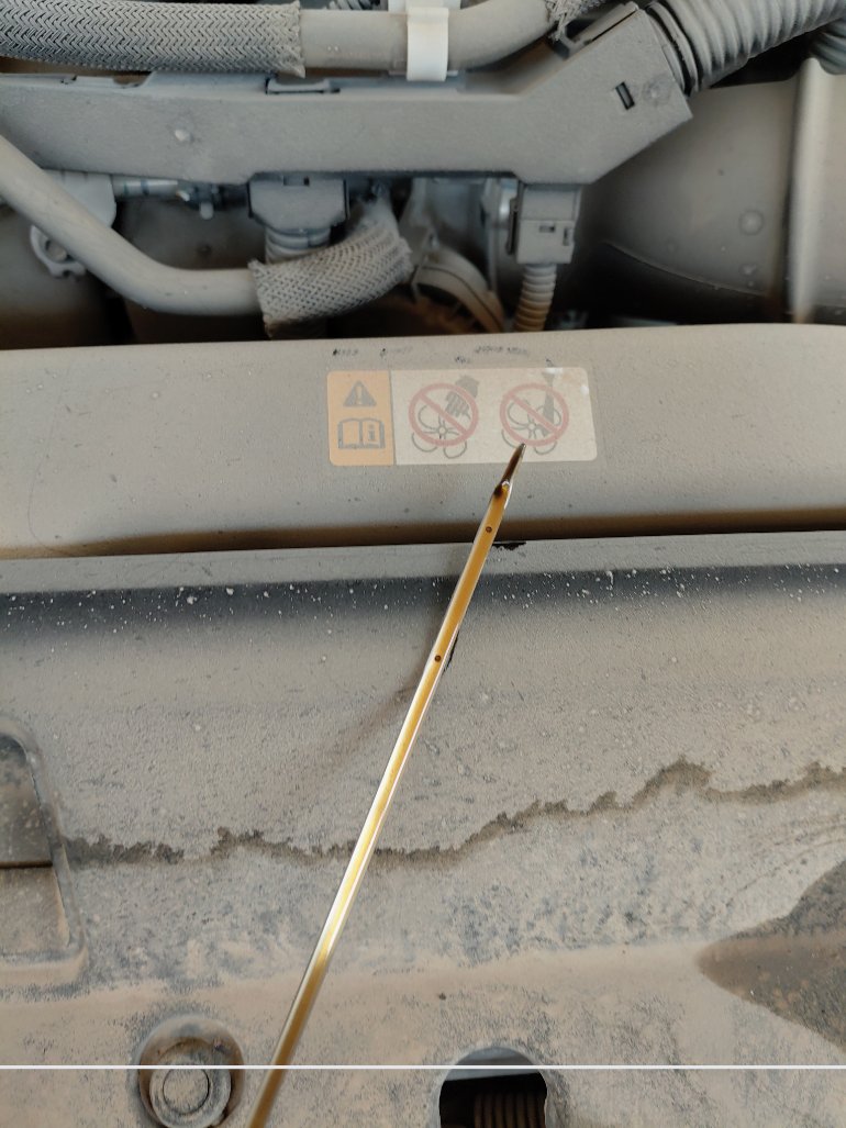 Toyota Camry GLE K HEV 2021 image