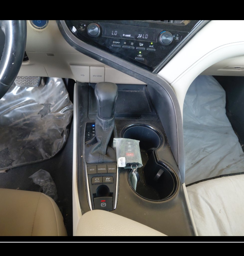 Toyota Camry GLE K HEV 2021 image