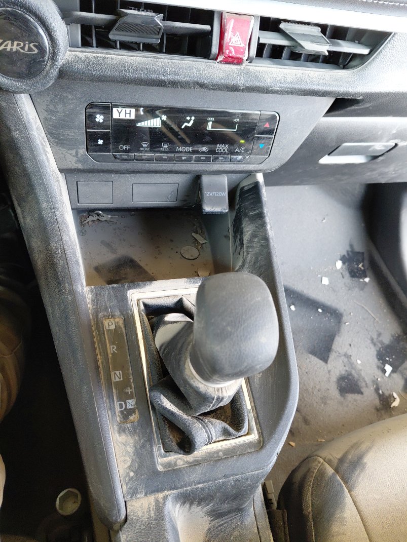 Toyota Yaris SD Y  2024 image