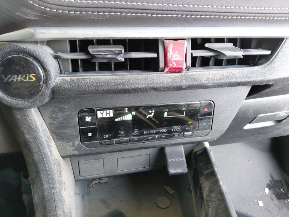 Toyota Yaris SD Y  2024 image