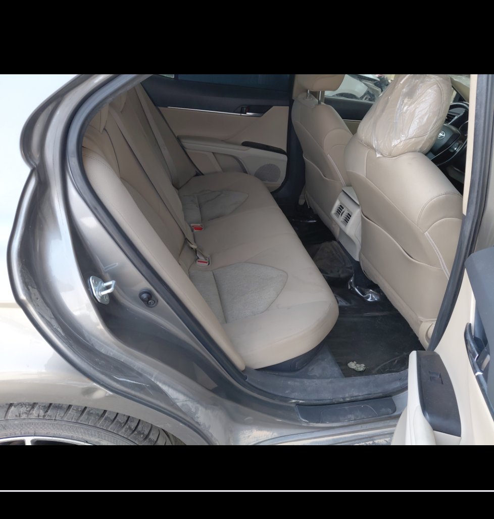 Toyota Camry GLE K HEV 2021 image