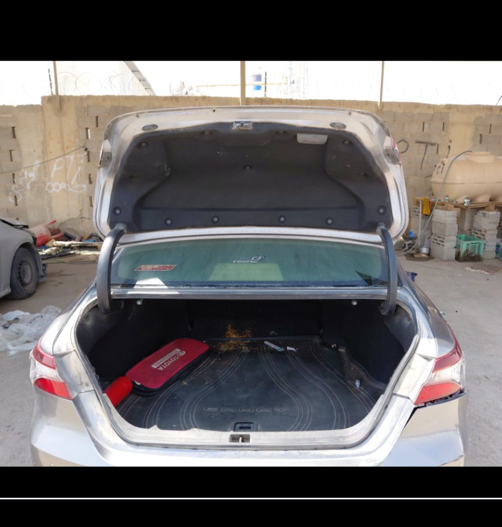 Toyota Camry GLE K HEV 2021 image