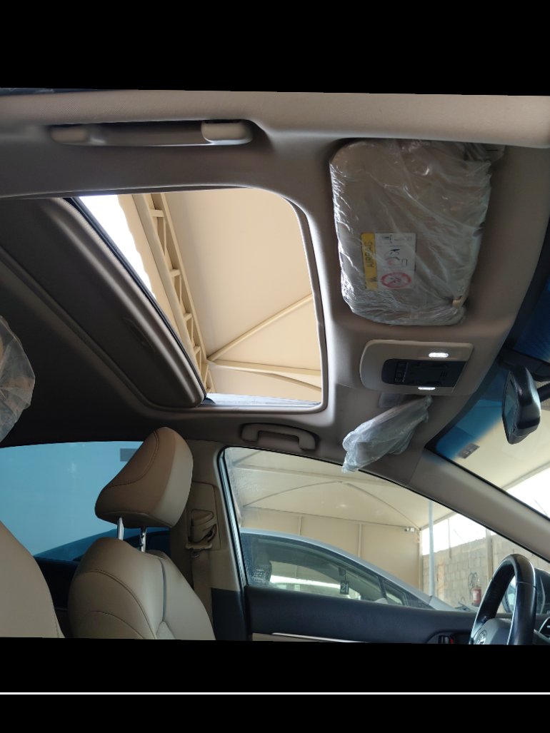 Toyota Camry GLE K HEV 2021 image