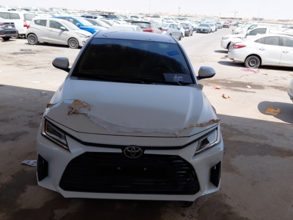 Toyota Yaris SD Y  2024