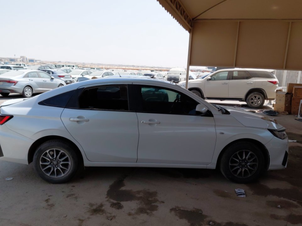 Toyota Yaris SD Y  2024 image