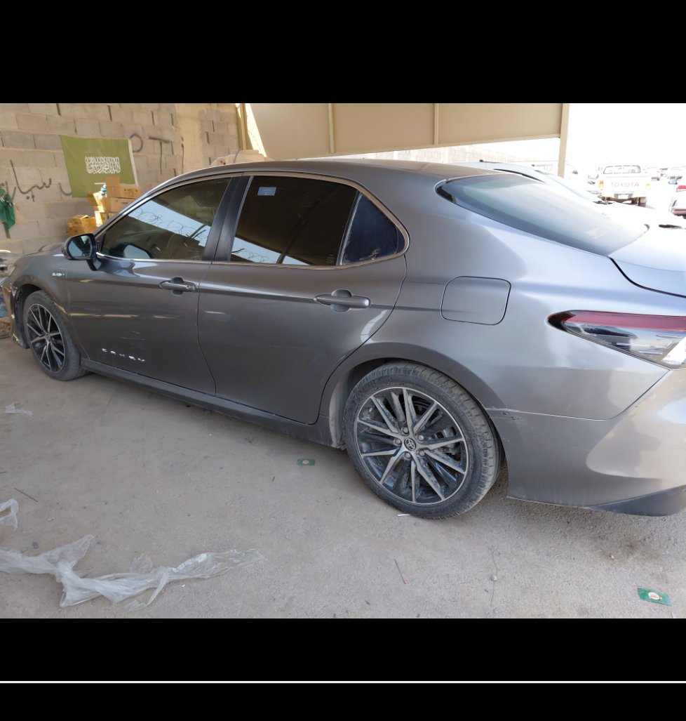 Toyota Camry GLE K HEV 2021 image