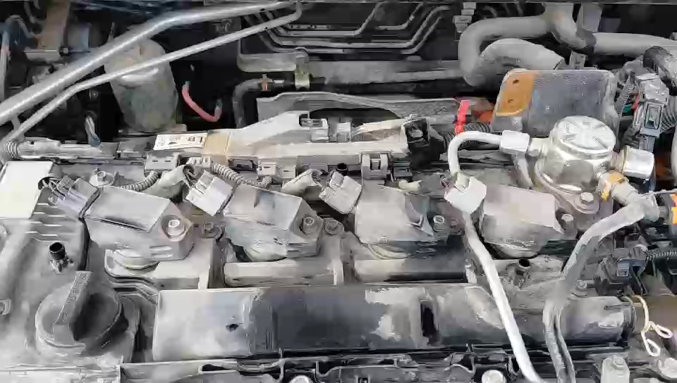 Toyota Camry GLE HEV  2024 video