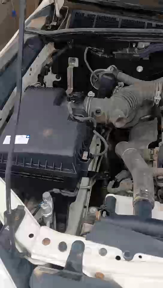 Toyota Hilux GLX2  2021 video
