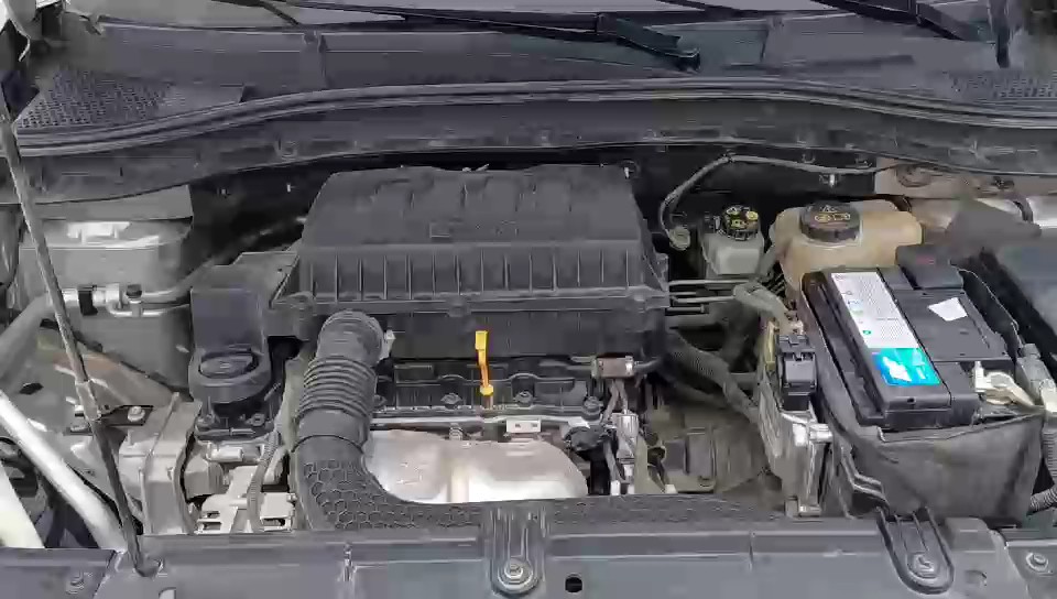 إم جي ZS  2023 video