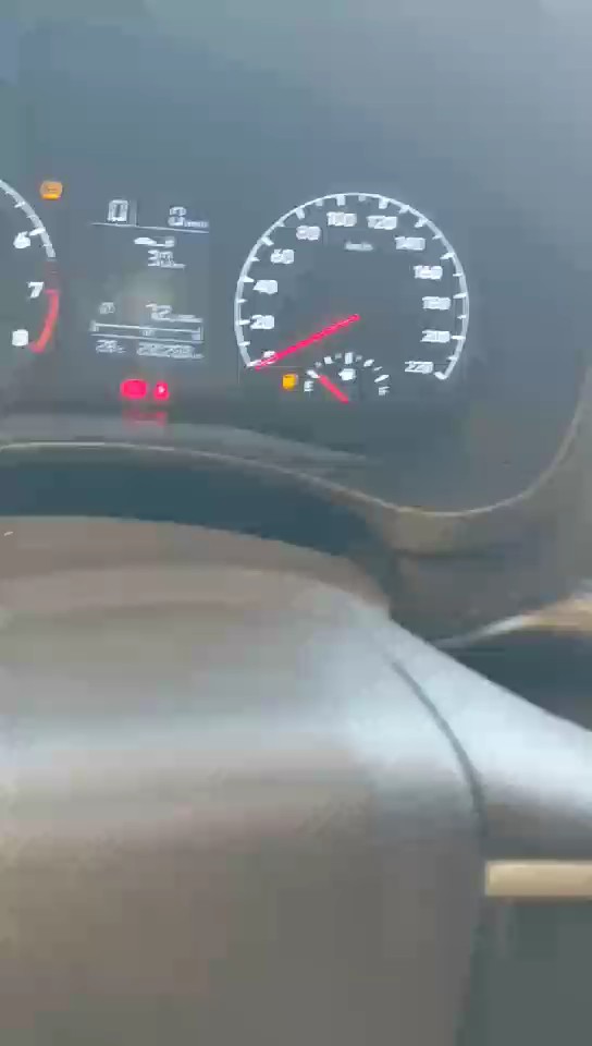 Hyundai Accent GL 2020 video
