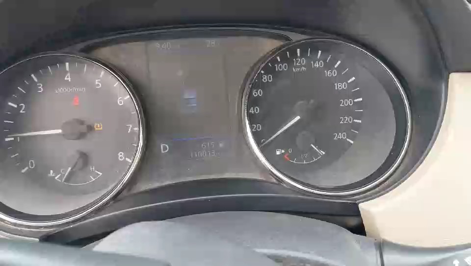 نيسان X-Trail  2021 video