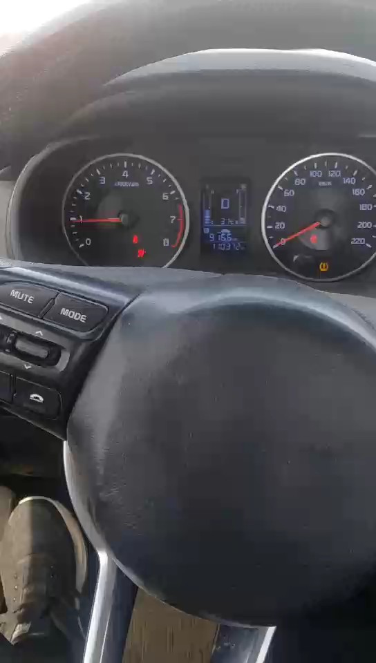 كيا بيجاس اي اكس 2021 video