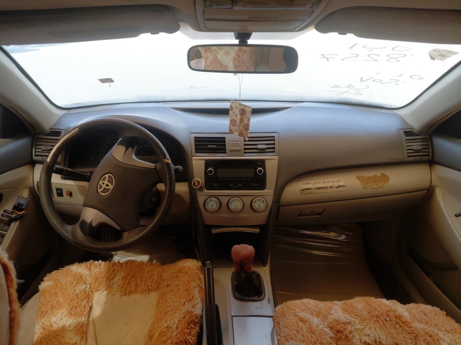 Toyota Camry  2010 image