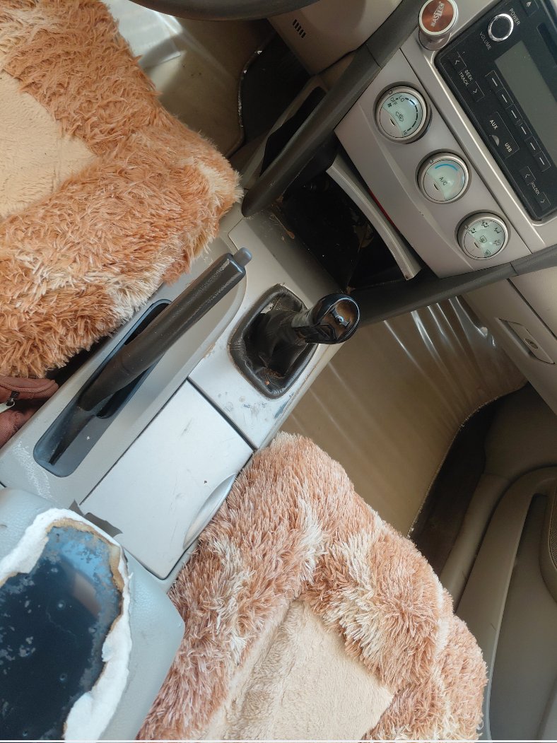 Toyota Camry  2010 image