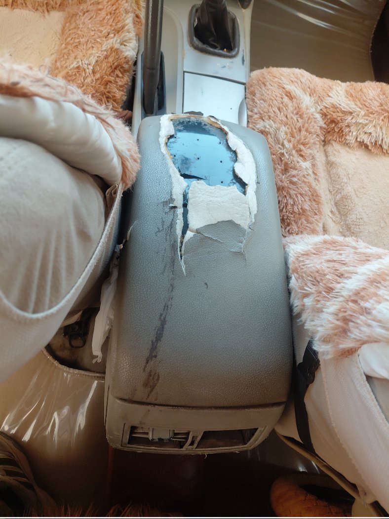 Toyota Camry  2010 image