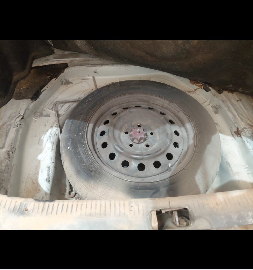 Toyota Camry  2010 image