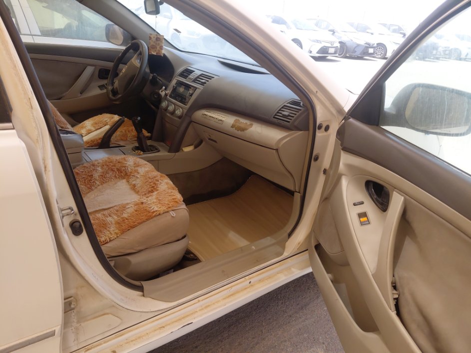 Toyota Camry  2010 image