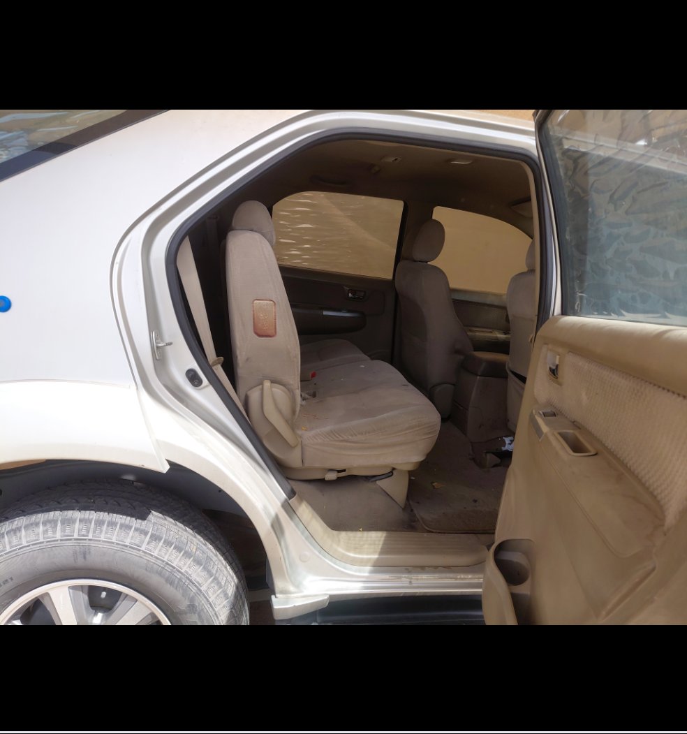 Toyota Fortuner  2009 image