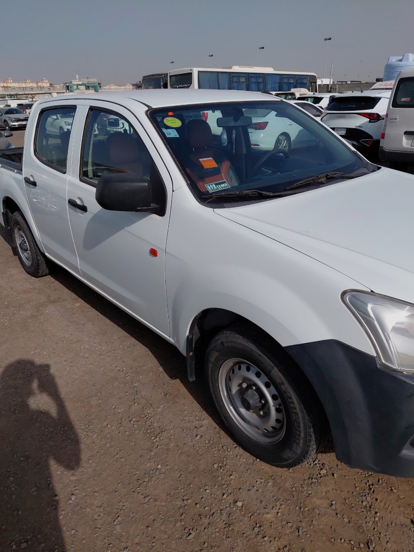 ايسوزو ديماكس  2022 image