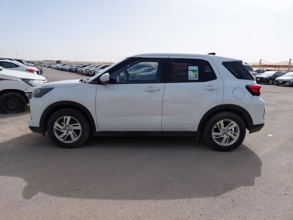 Toyota RAIZE XLE 2024 image