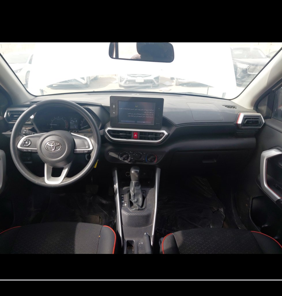 Toyota RAIZE XLE  2024 image