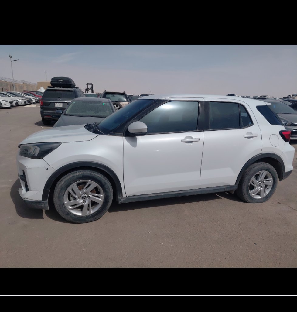 Toyota RAIZE XLE  2024 image