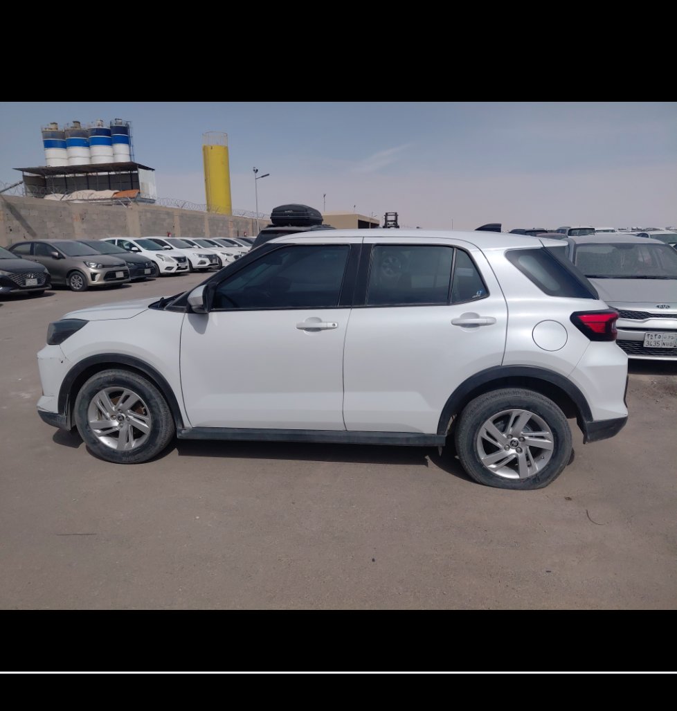 Toyota RAIZE XLE  2024 image