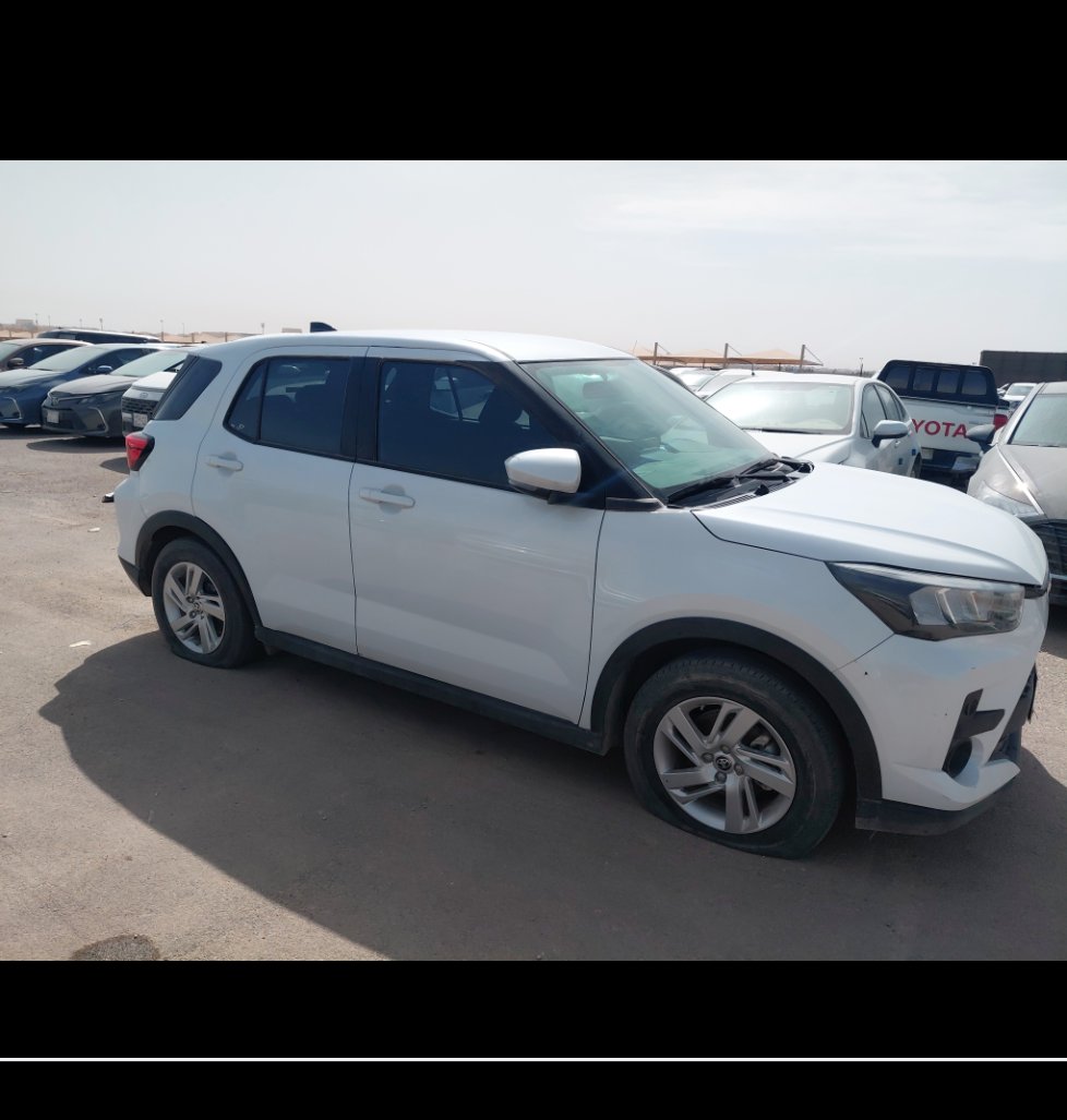 Toyota RAIZE XLE  2024 image