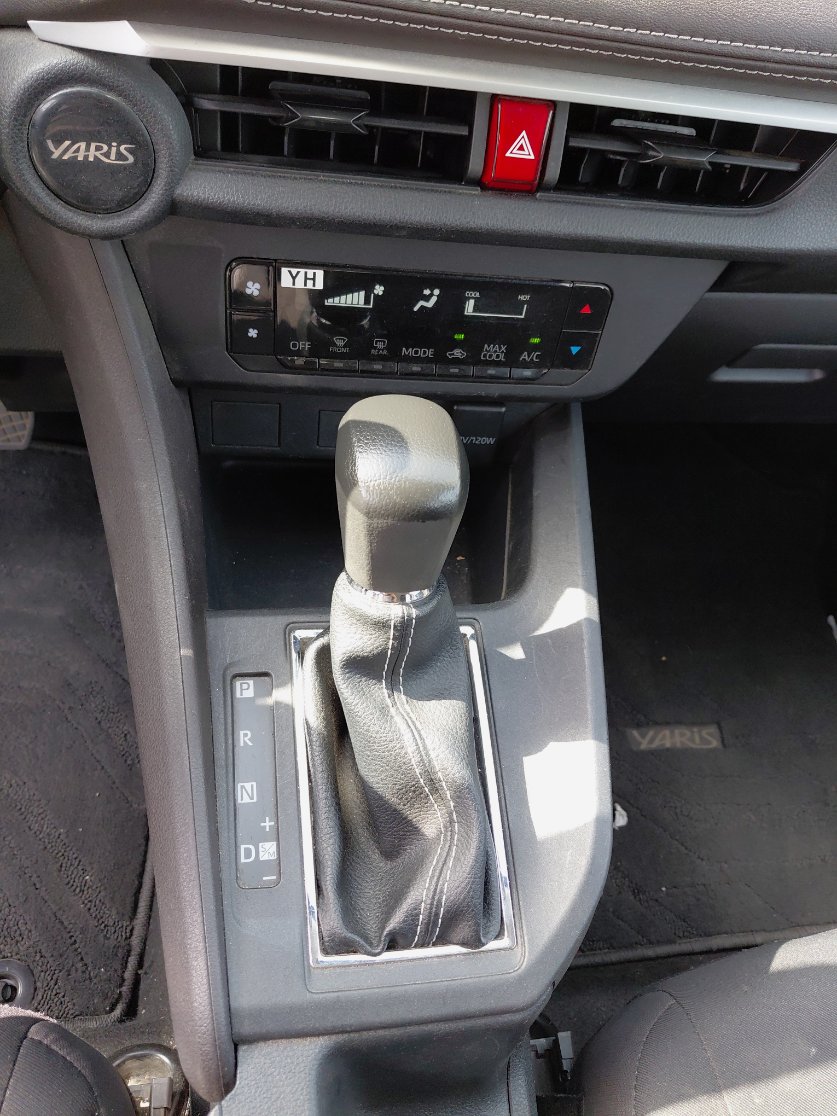 تويوتا يارس  2023 image