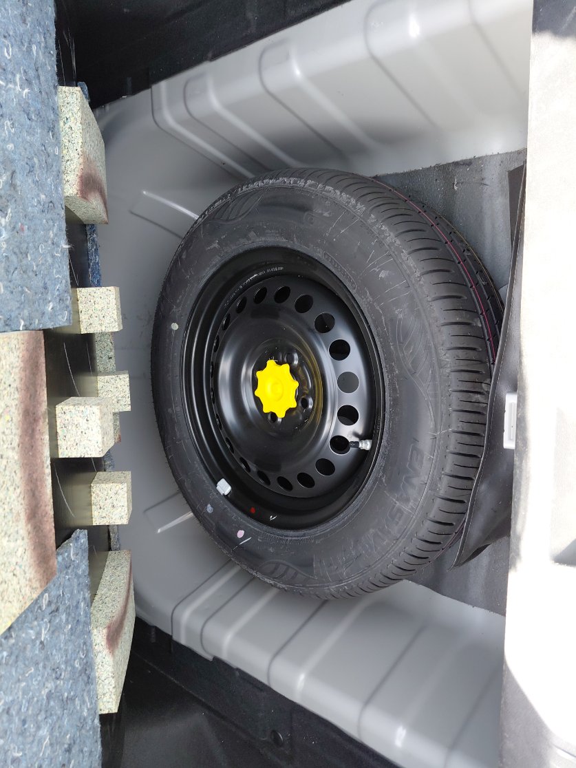 تويوتا يارس  2023 image