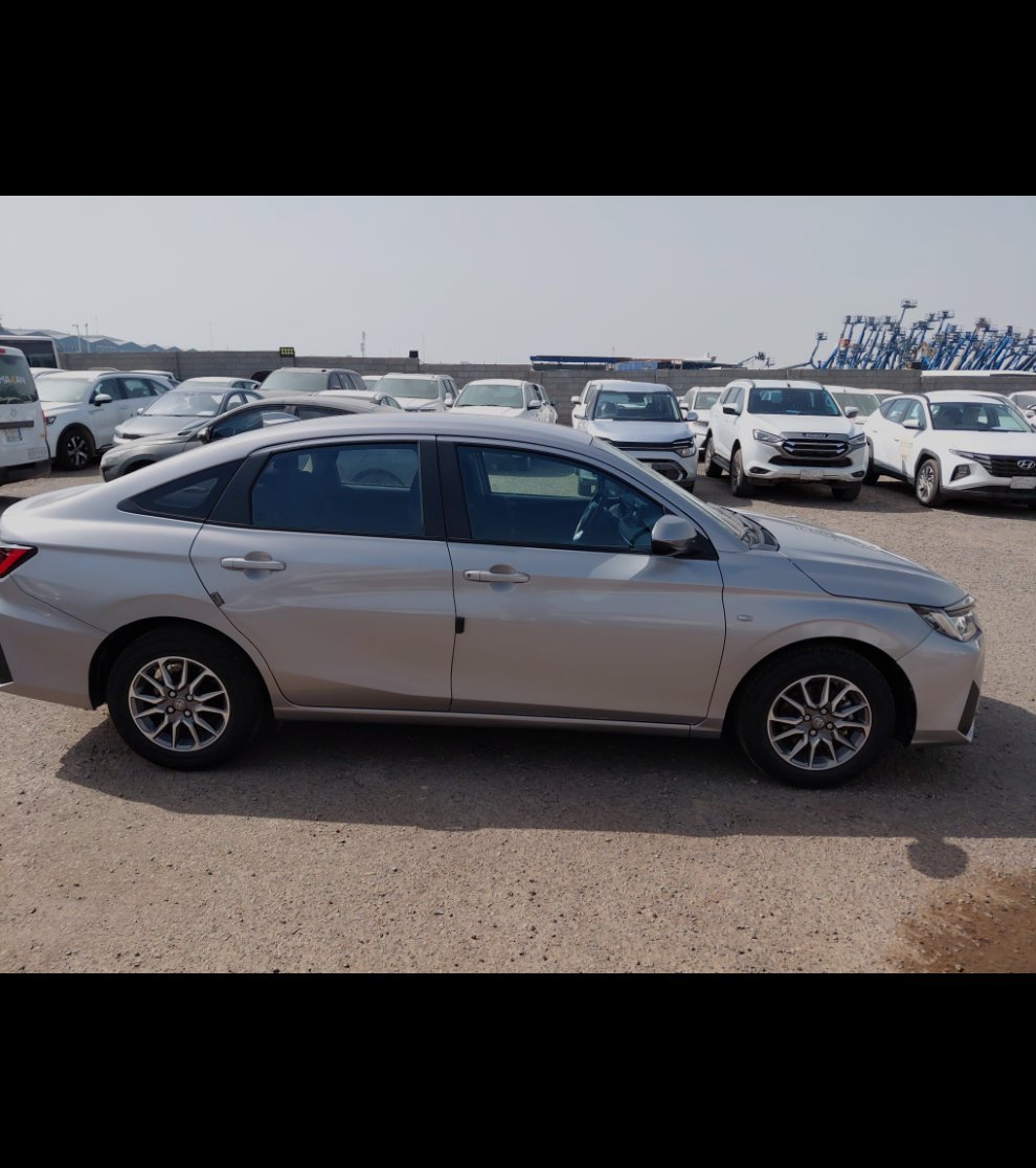 تويوتا يارس  2023 image