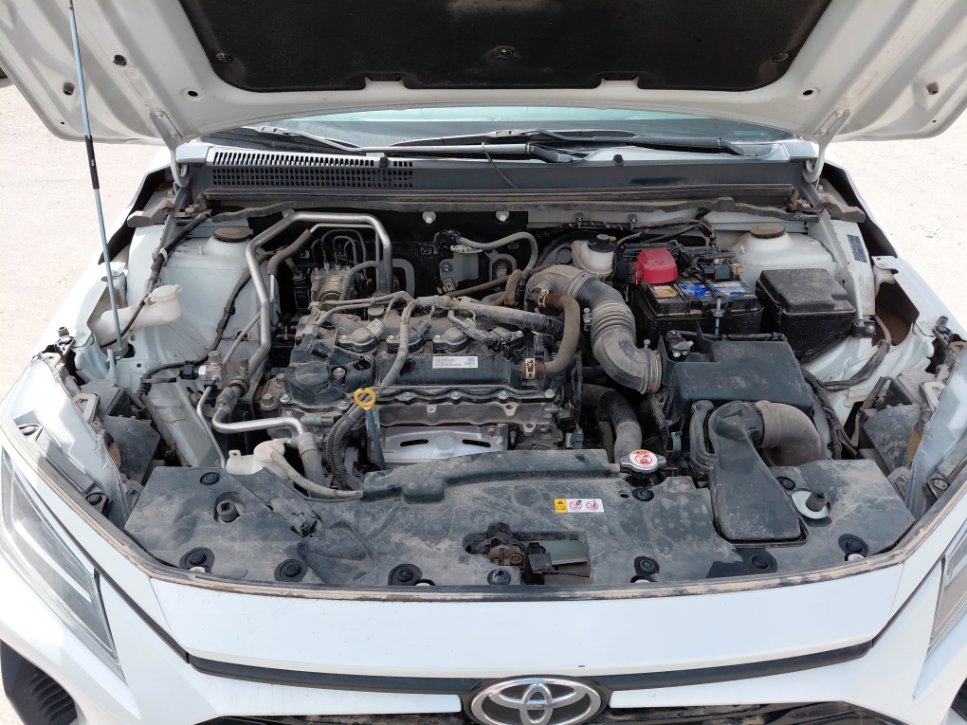 Toyota Yaris Y 2024 image