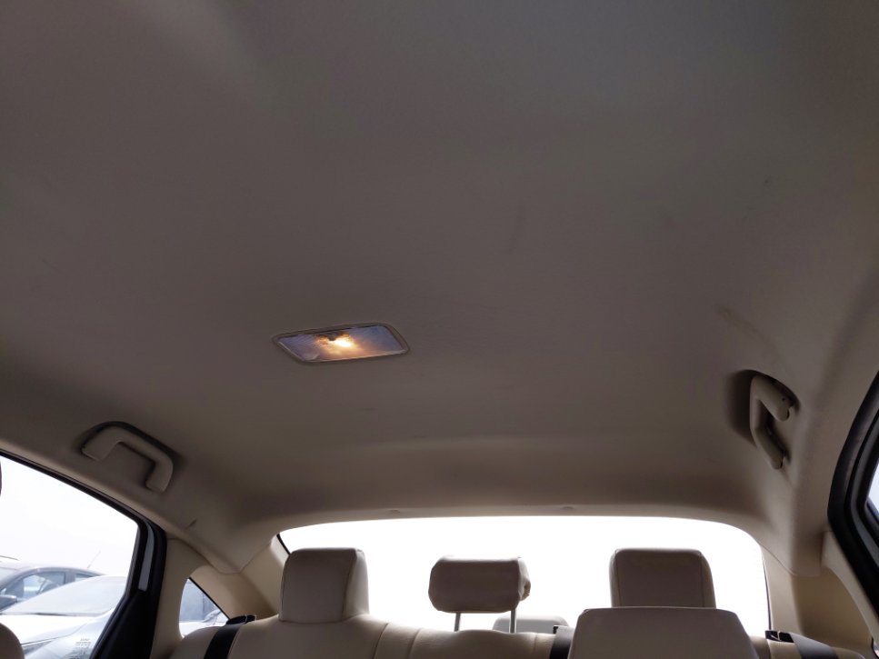 Toyota Yaris Y 2024 image