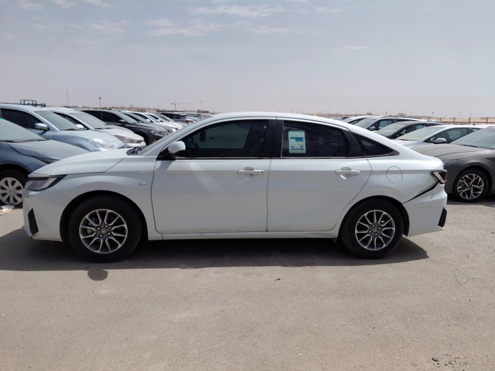 Toyota Yaris Y 2024 image