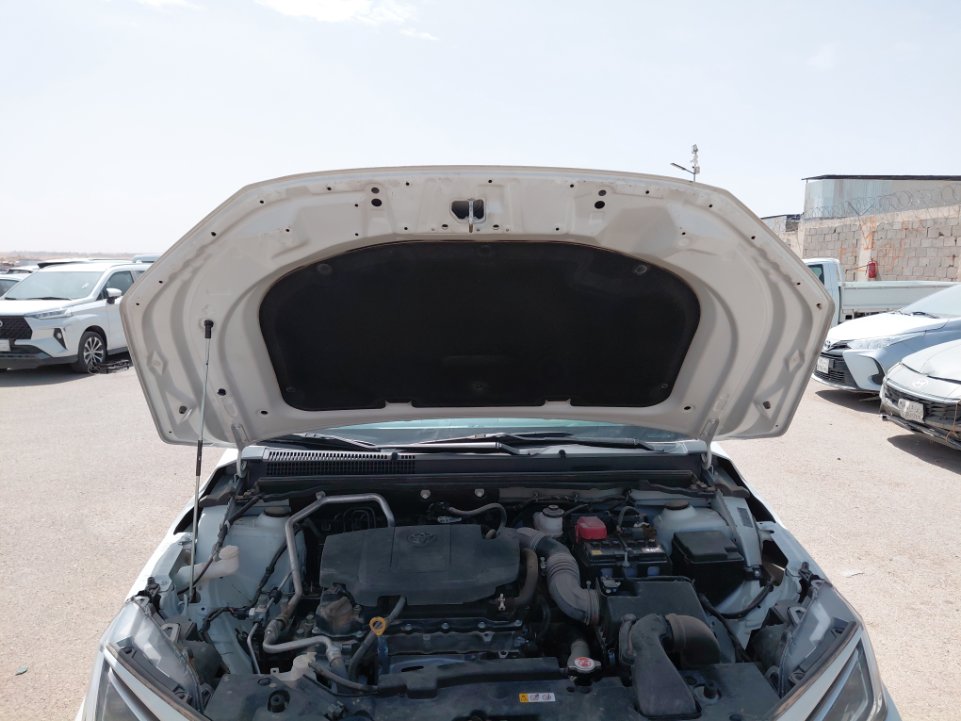 Toyota Yaris Y 2024 image