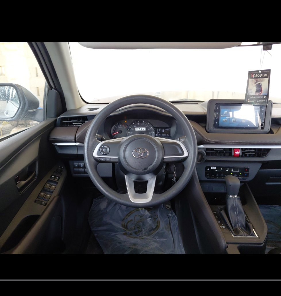 Toyota Yaris Y 2023 image