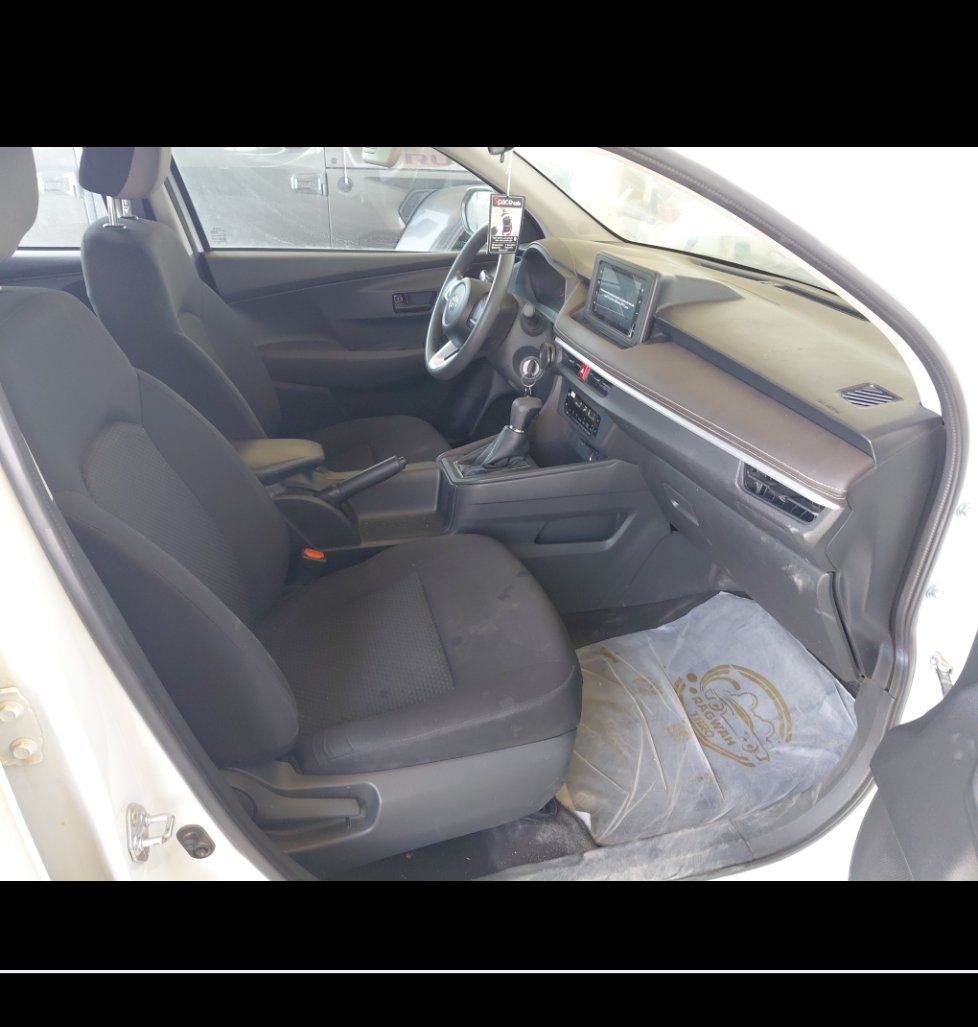 Toyota Yaris Y 2023 image