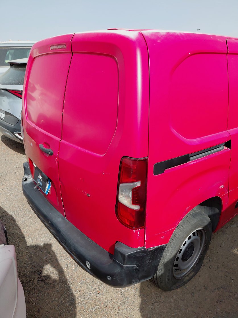 Peugeot  Partner  2023 image